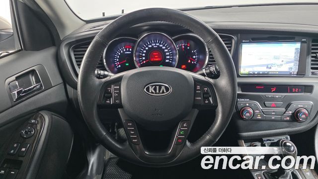 Kia K5 2012 — photo 14