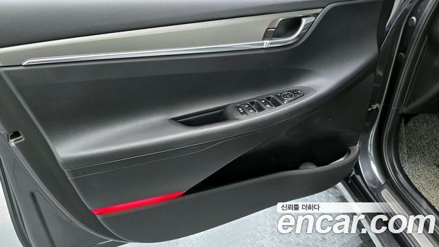 Hyundai Grandeur 2022 — photo 14