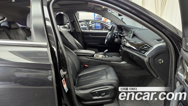 BMW X6 2015 — photo 11