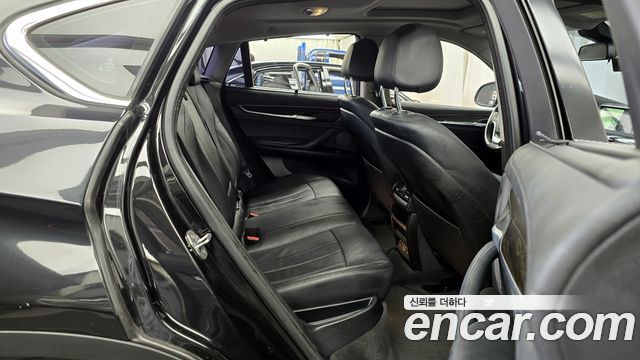 BMW X6 2015 — photo 12