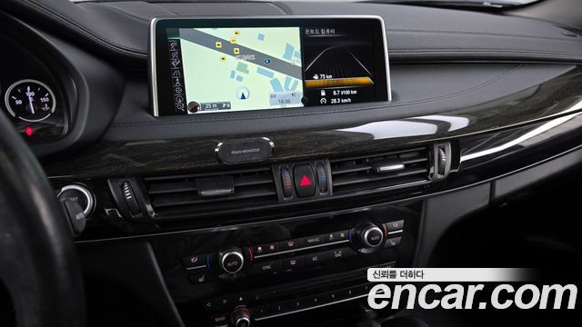 BMW X6 2015 — photo 14