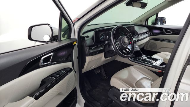 Kia Canival 2021 — photo 13