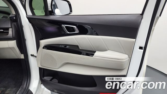 Kia Canival 2021 — photo 14