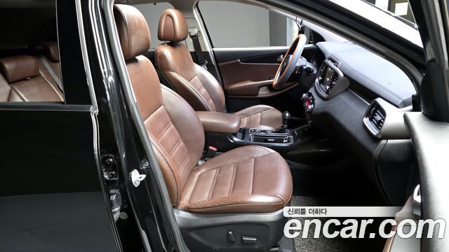 Kia Sorento 2016 — photo 11