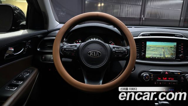 Kia Sorento 2016 — photo 13