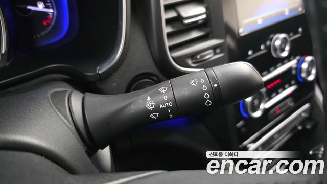 Renault Korea SM6 2016 — photo 25