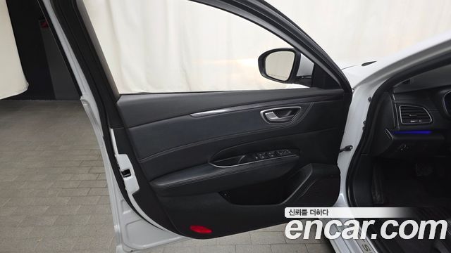 Renault Korea SM6 2016 — photo 14