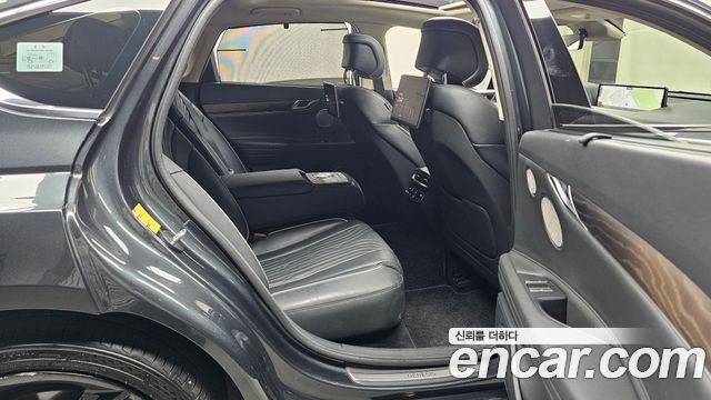 Genesis G80 2021 — photo 11