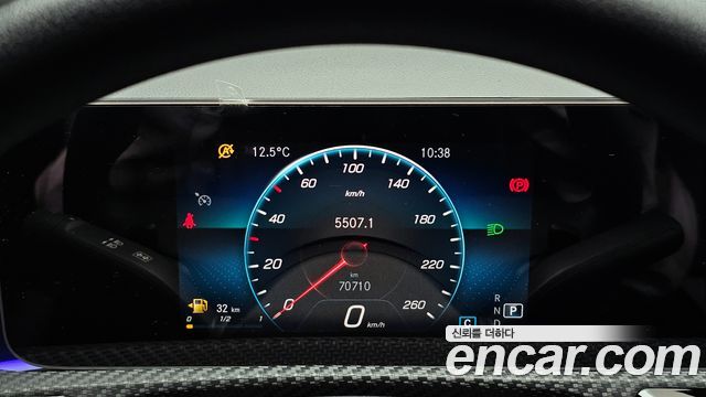 Mercedes-Benz A-Class 2020 — photo 8