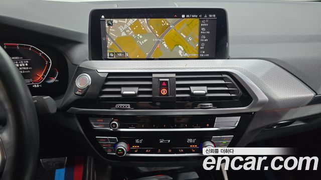 BMW X4 2020 — photo 13