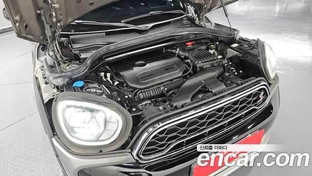 Mini Countryman 2020 — photo 6