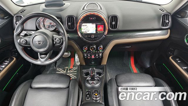 Mini Countryman 2020 — photo 10