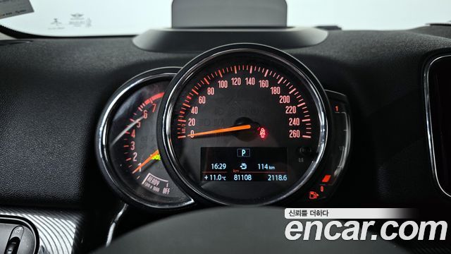 Mini Countryman 2020 — photo 11