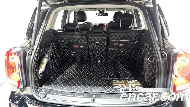 Mini Countryman 2020 — photo 27