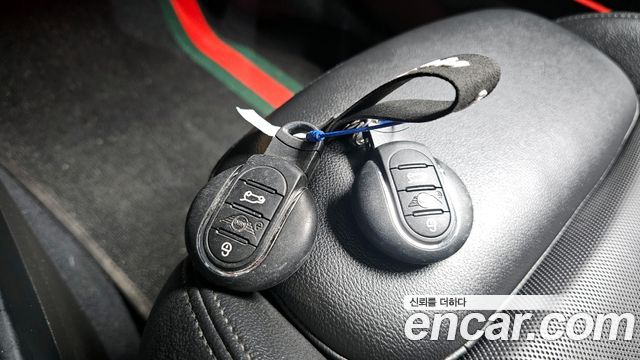 Mini Countryman 2020 — photo 33