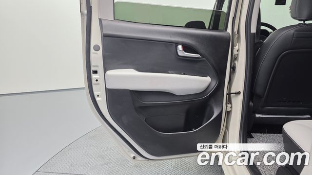 Kia RAY 2023 — photo 15