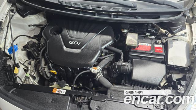 Kia K3 2015 — photo 6