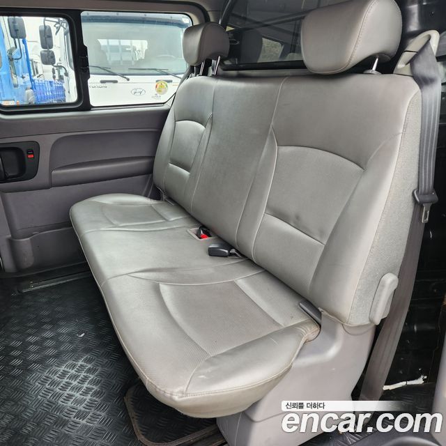 Hyundai Starex 2013 — photo 10