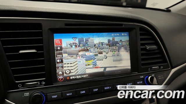 Hyundai AVANTE 2016 — photo 16