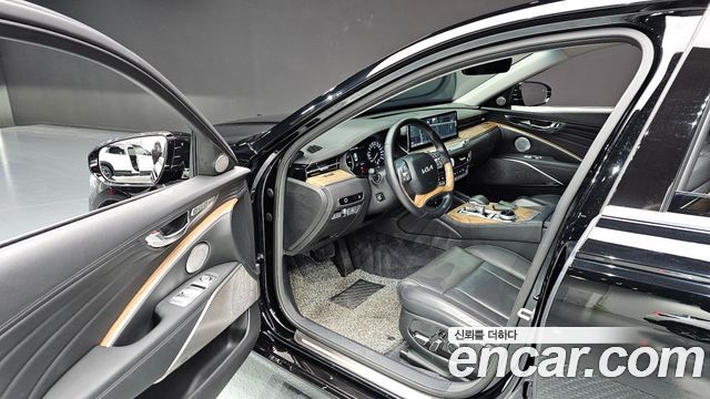 Kia K9 2022 — photo 17