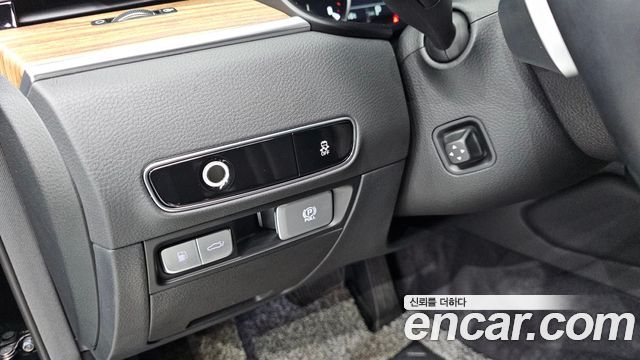 Kia K9 2022 — photo 18