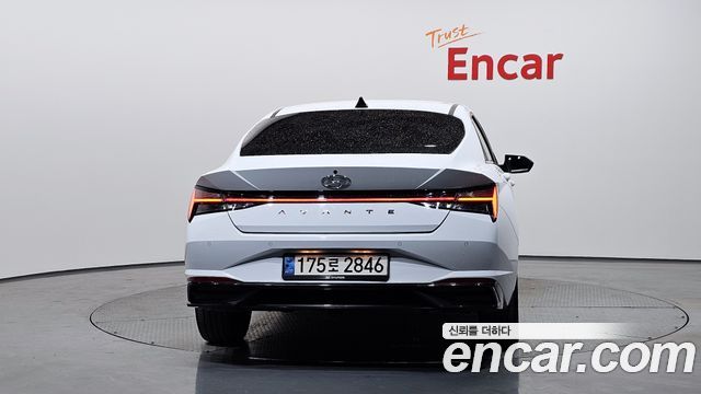 Hyundai AVANTE 2021 — photo 4