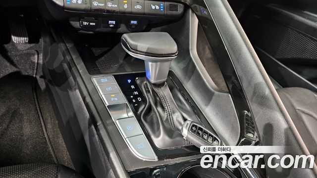 Hyundai AVANTE 2021 — photo 9