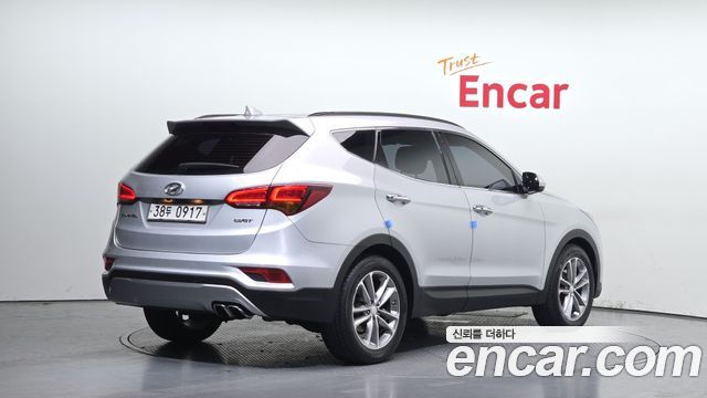 Hyundai Santafe 2016 — photo 2