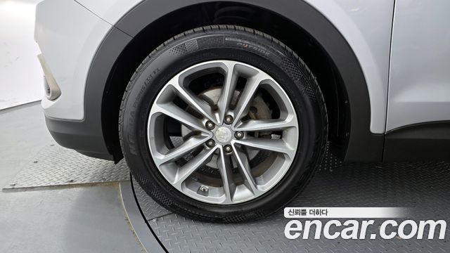 Hyundai Santafe 2016 — photo 5