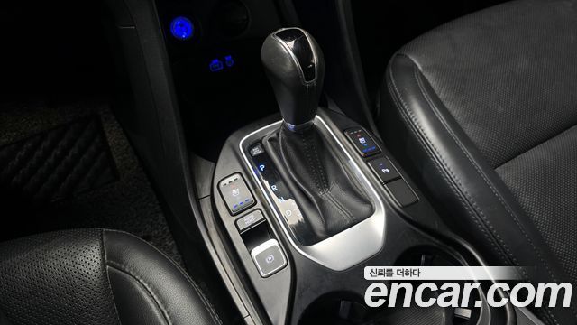 Hyundai Santafe 2016 — photo 12