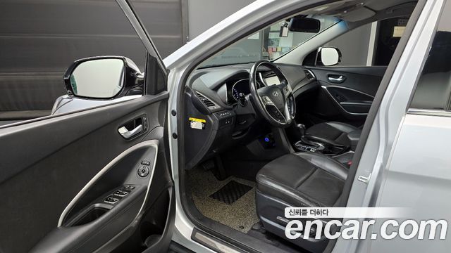 Hyundai Santafe 2016 — photo 13