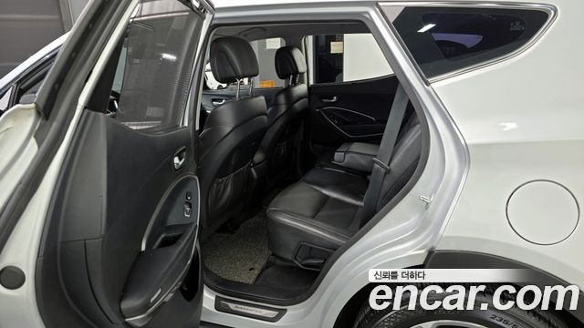 Hyundai Santafe 2016 — photo 17