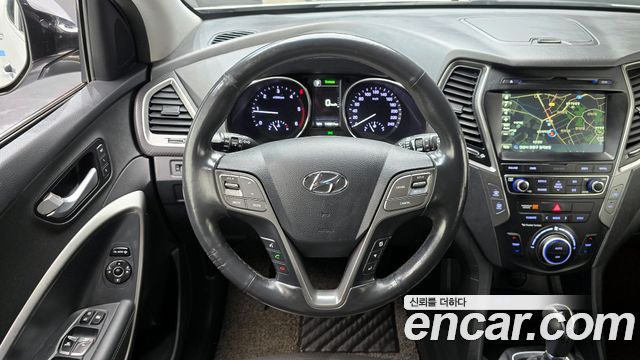 Hyundai Santafe 2016 — photo 19