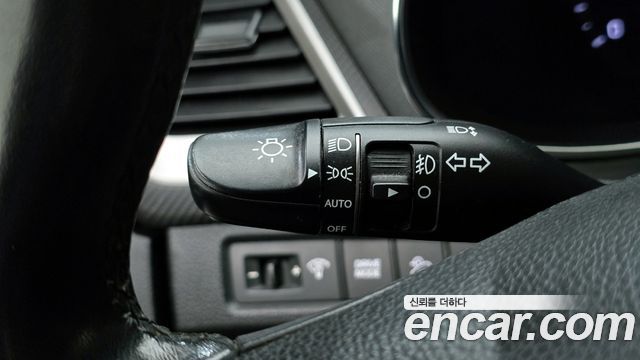 Hyundai Santafe 2016 — photo 22