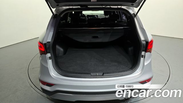 Hyundai Santafe 2016 — photo 26