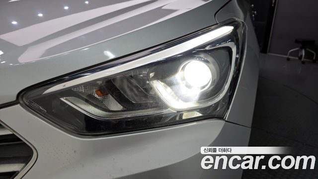 Hyundai Santafe 2016 — photo 8