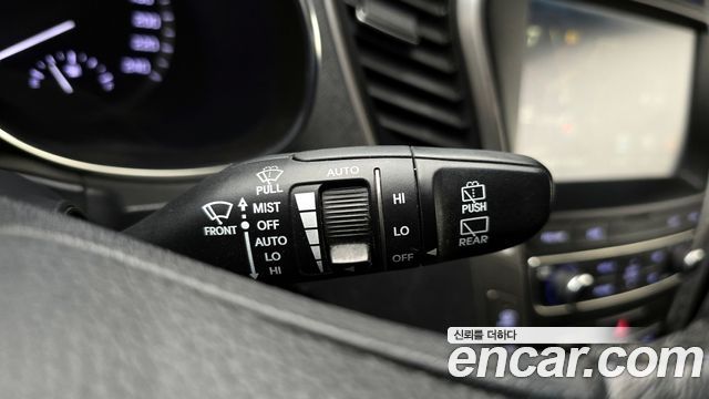 Hyundai Santafe 2016 — photo 28