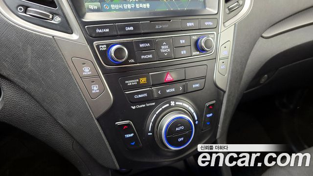 Hyundai Santafe 2016 — photo 30