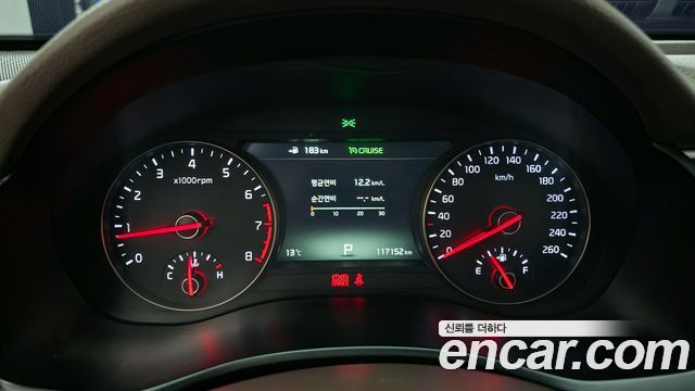 Kia K7 2017 — photo 11