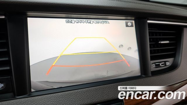 Kia K7 2017 — photo 21