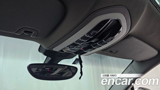Porsche Panamera 2010 — photo 17