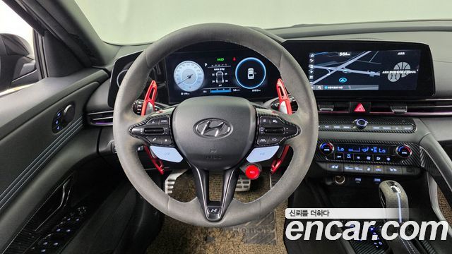 Hyundai AVANTE 2023 — photo 13