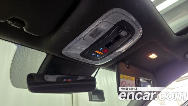 Hyundai AVANTE 2023 — photo 17