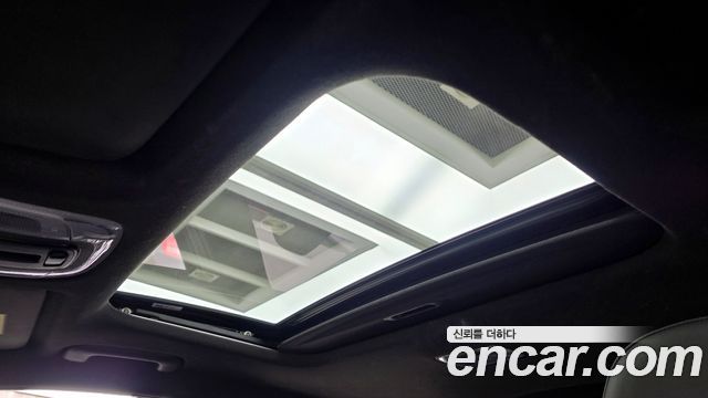 Hyundai AVANTE 2023 — photo 19