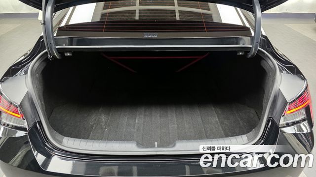 Hyundai AVANTE 2023 — photo 20
