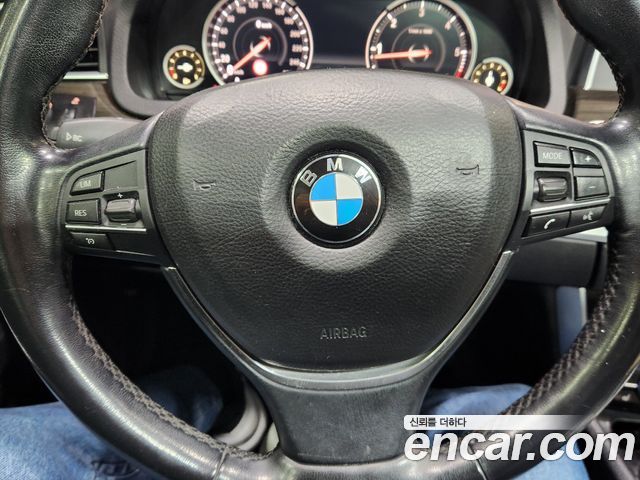 BMW Gran Turismo 2015 — photo 12