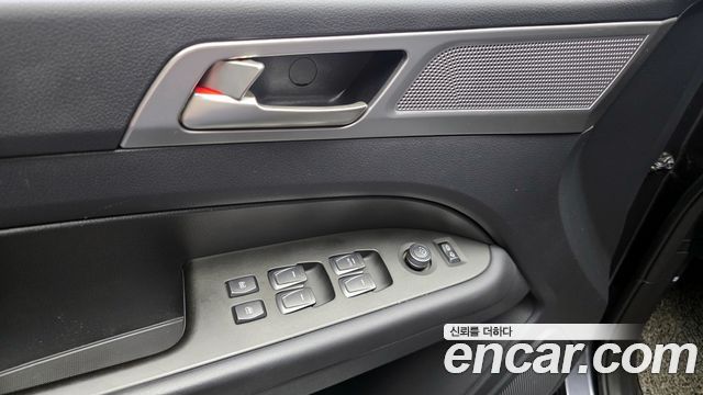 KG Mobility Rexton 2019 — photo 14
