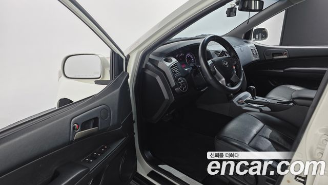 KG Mobility KORANDO 2016 — photo 11