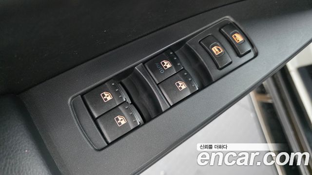 KG Mobility KORANDO 2016 — photo 12