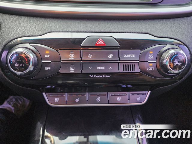 Kia Sorento 2015 — photo 16